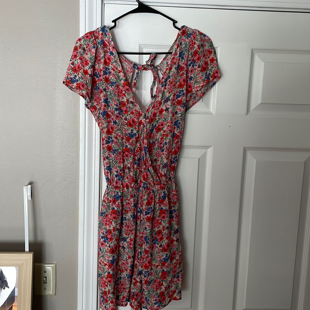 American Eagle Floral Open Back Romper